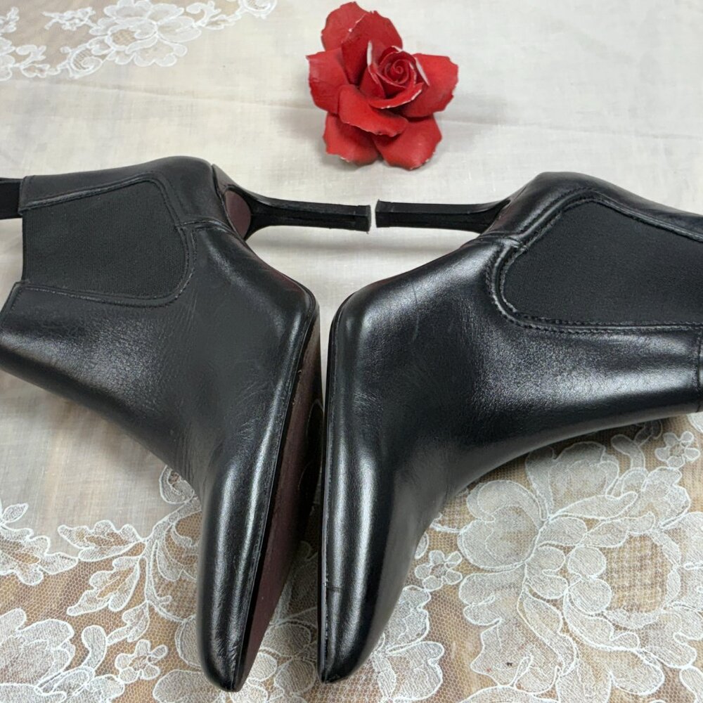 NEW-ZARA-Women black leather heel Boots.Cambodia. - Picture 12 of 12